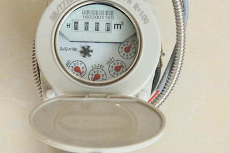 如何知道IC卡預付費水表電池沒電了？