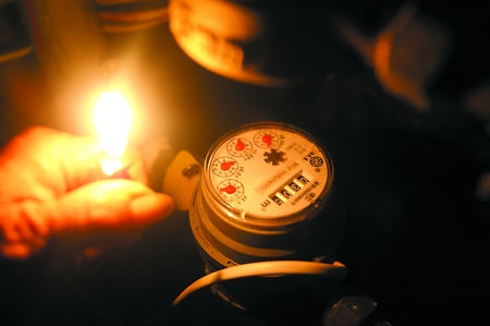 1個月居然用水67噸　這智能水表怎么了？